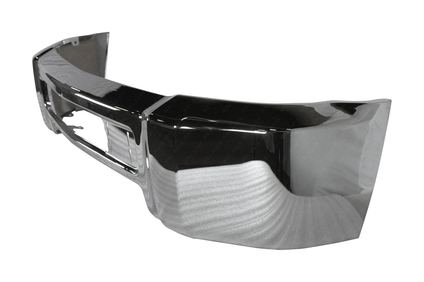 Chevrolet Silverado 2500 / 3500 HD 2015 - 2019 Front Chrome Bumper 15 - 19 GM1002851 Bumper-King