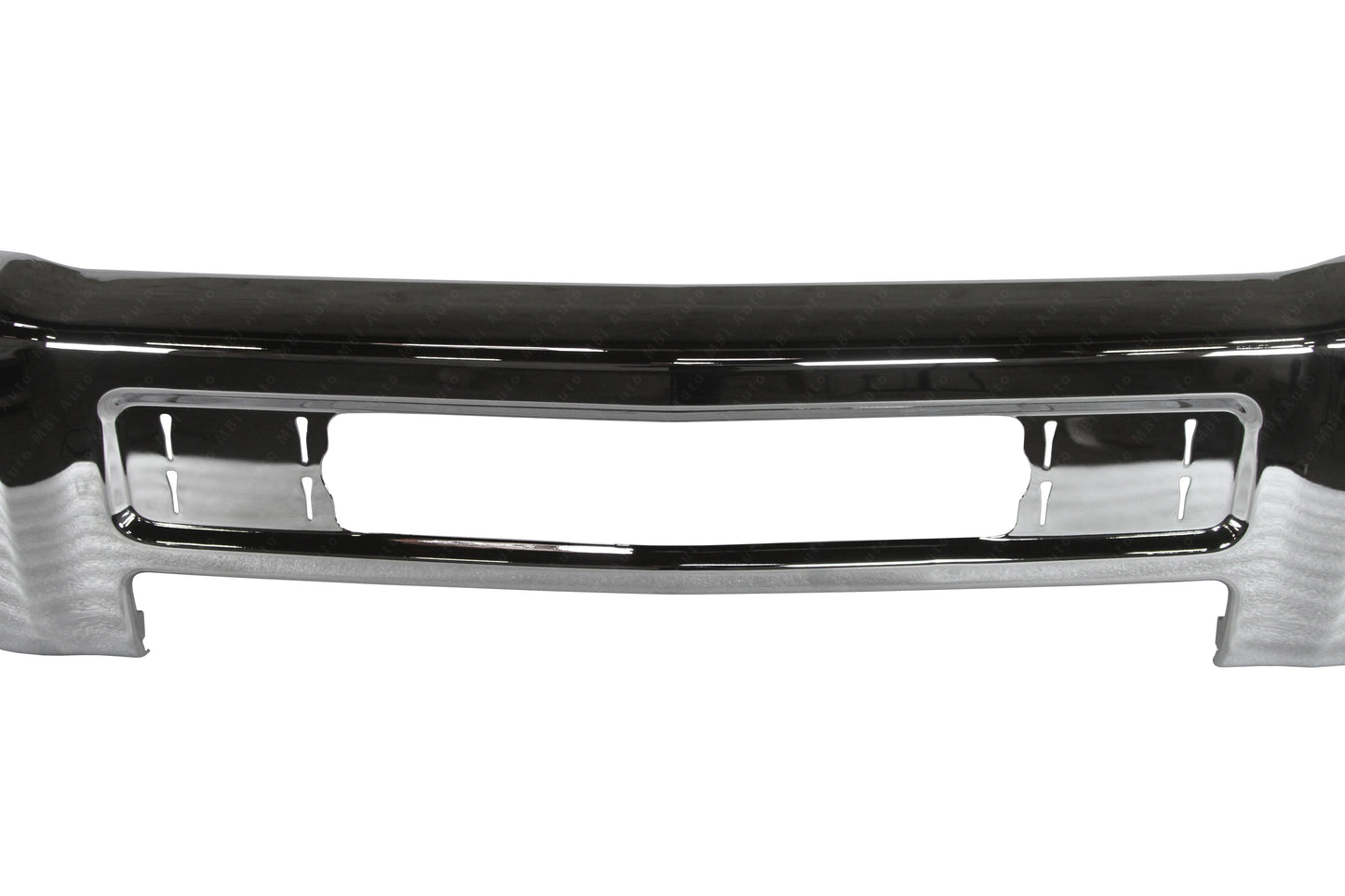 Chevrolet Silverado 2500 / 3500 HD 2015 - 2019 Front Chrome Bumper 15 - 19 GM1002851 Bumper-King