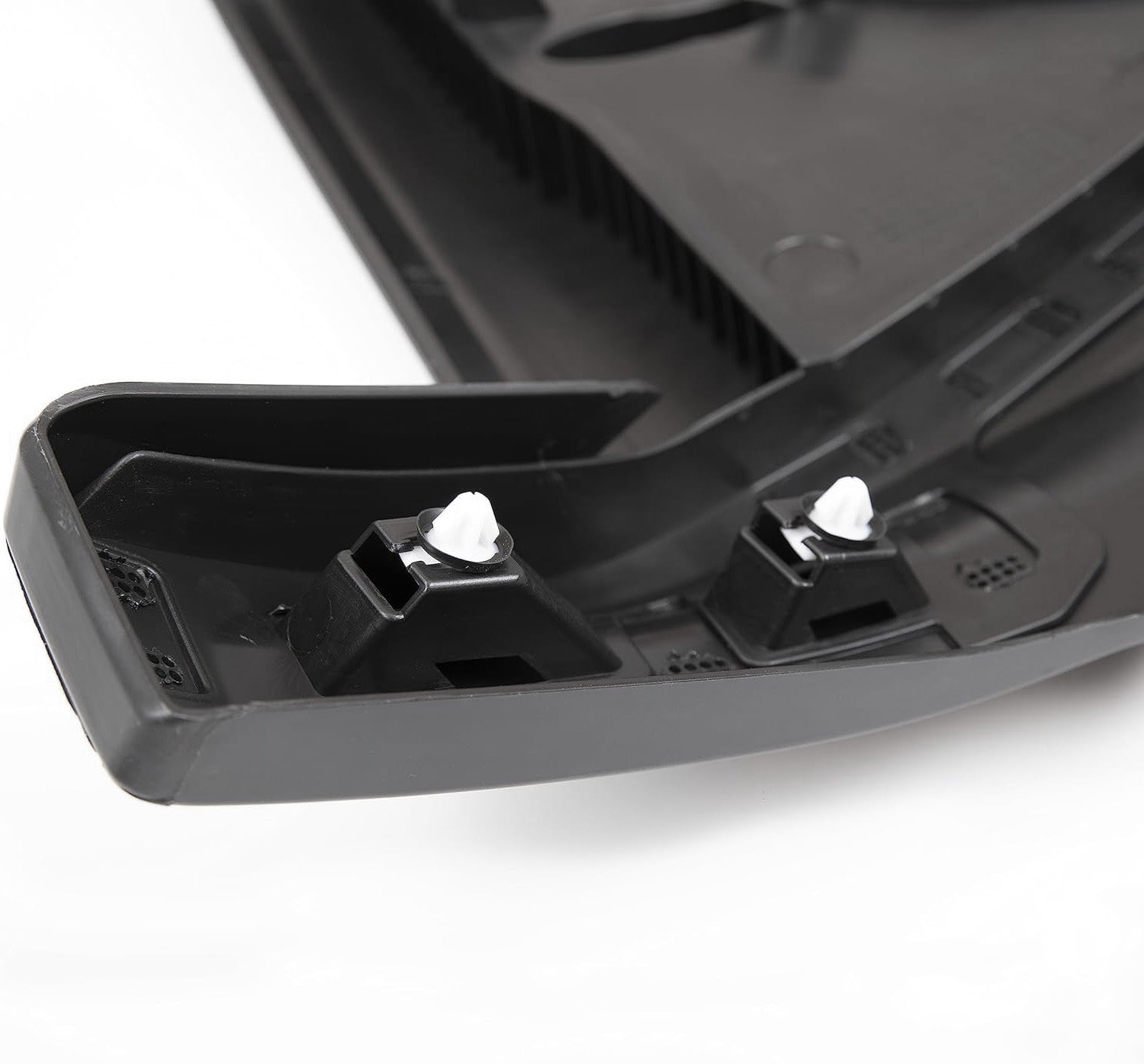 Chevrolet Silverado 2019 - 2022 Front Driver Side Bumper End 19 - 22 GM1016111 Bumper-King