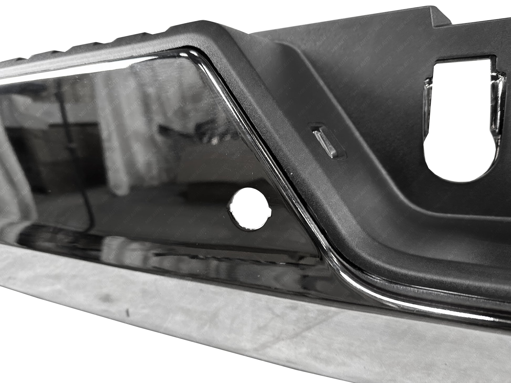 Chevrolet Silverado & GMC Sierra 2500 3500 2020 - 2025 Rear Chrome Bumper Assembly GM1103217 Bumper-King