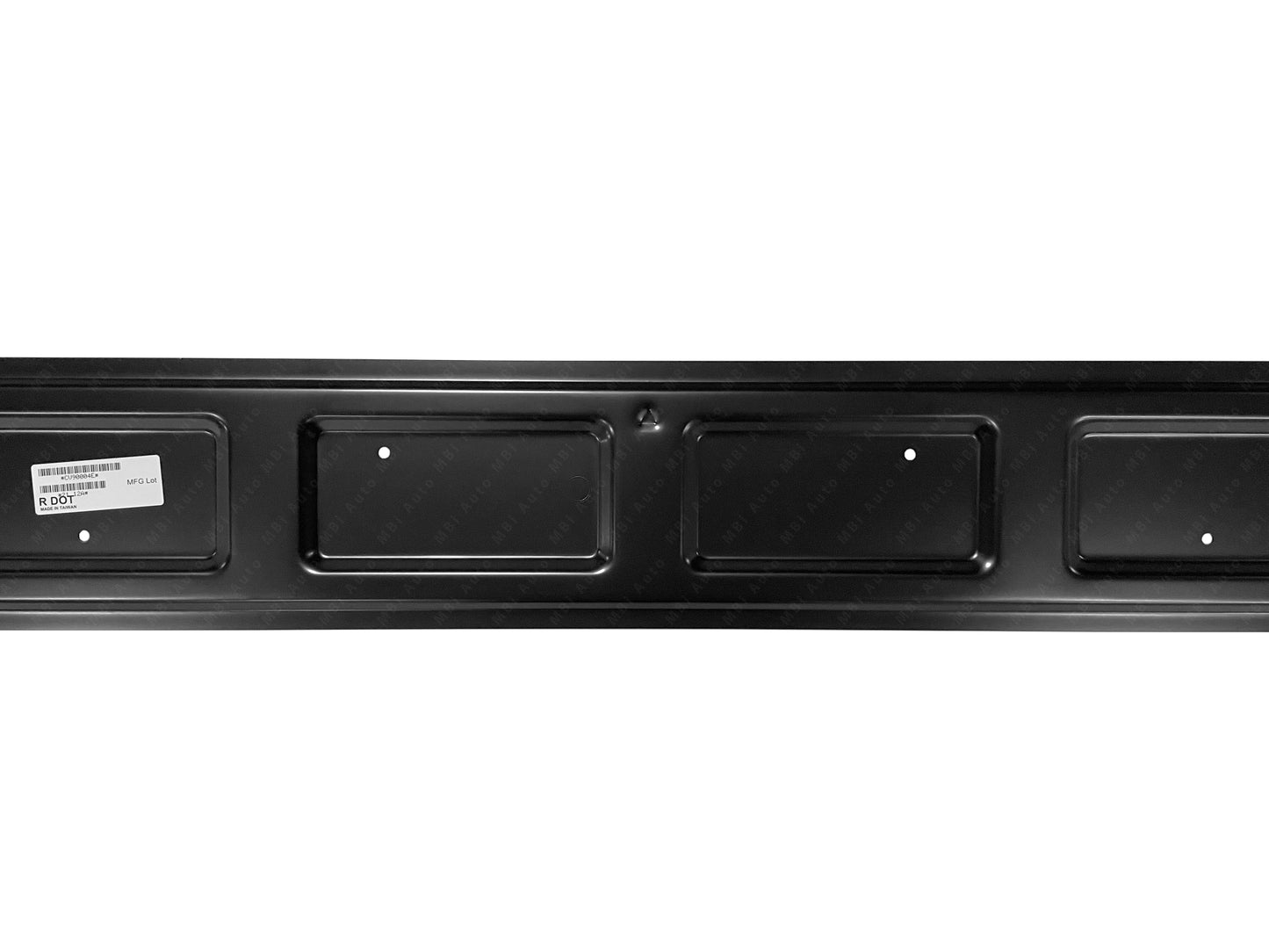 Chevrolet Silverado 2014 - 2019 Tailgate Backer Plate Access 14 - 19 GM1905100 Bumper-King